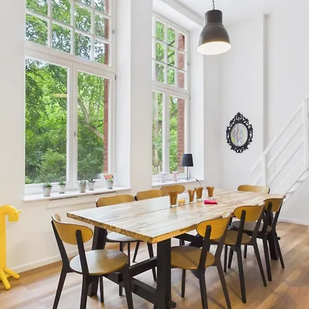 Apartment Familynest Bullerbü, Altenwalder Chausse 2, 27474 Cuxhaven